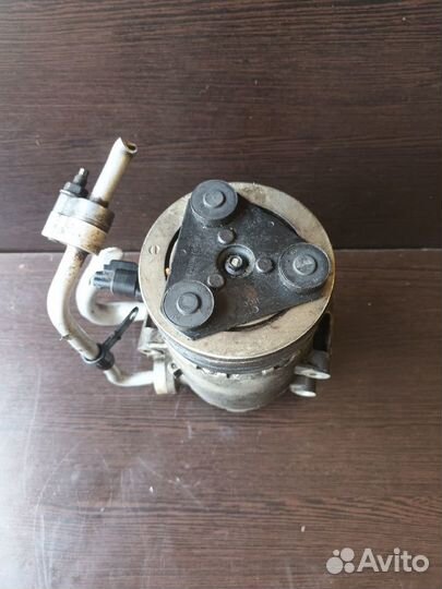 Компрессор кондиционера Ford Focus 2 1.8-2.0 л