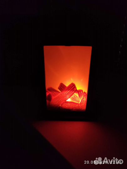 Продам LED фонарь с эффектом камина