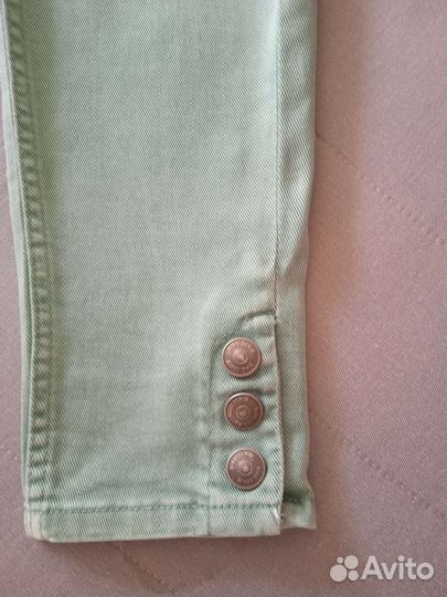 Светлые модные джинсы kiabi размер 40-42