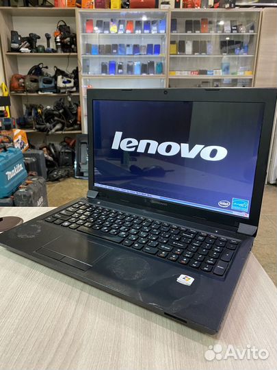 Ноутбук Lenovo celeron B830