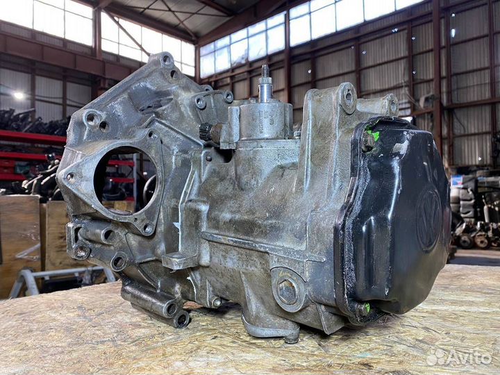 Коробка передач 5ст. VW Transporter T4 1.9 2.4 D