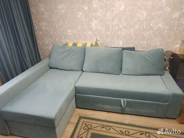 Угловой диван