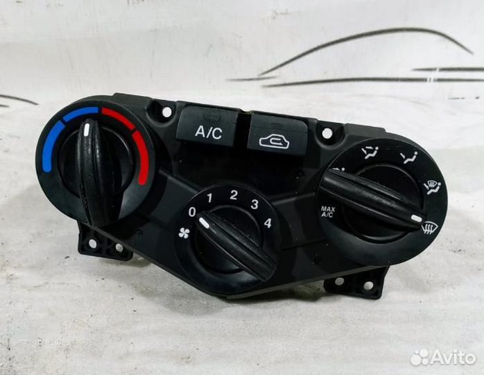 Блок управления печкой Kia Rio