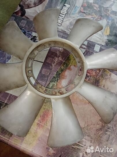 Вентилятор охлаждения радиатора