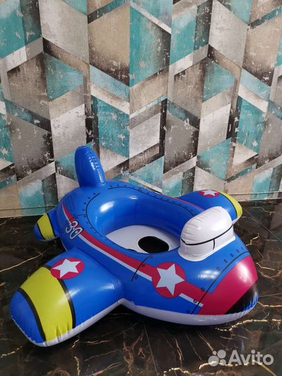 Надувной круг для плавания с трусиками