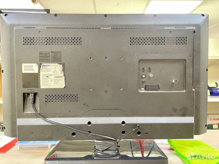 Телевизор Philips 32PFT4309