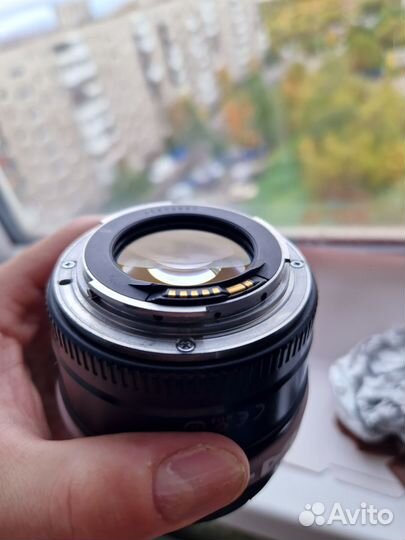 Canon ef 85mm f 1.8 usm