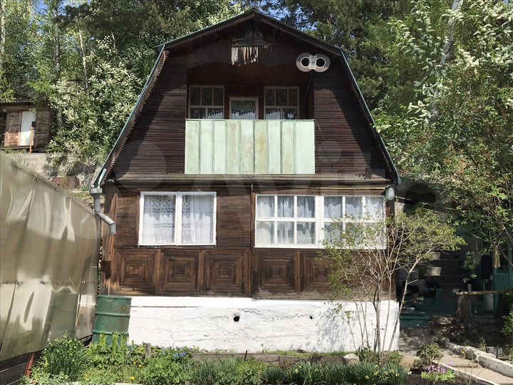 Дача 40 м² на участке 8,8 сот.