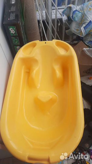 Ванночка для купания с горкой