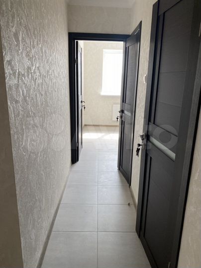 2-к. квартира, 55 м², 8/18 эт.