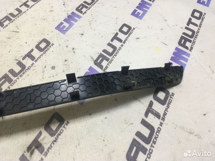 Накладка порога задняя левая бмв 730D F01 седан