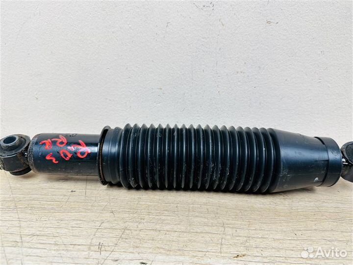 Амортизатор задний Hyundai Solaris 1 2010-2016