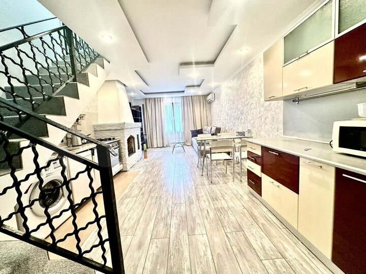 Таунхаус 100 м² на участке 3 сот.