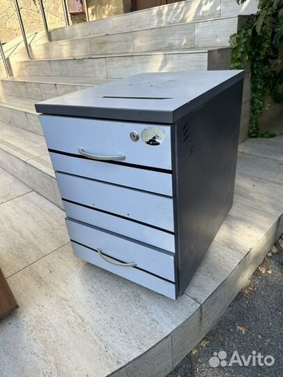 Тумба офисная