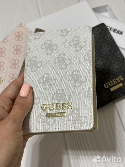 Обложка на паспорт Guess