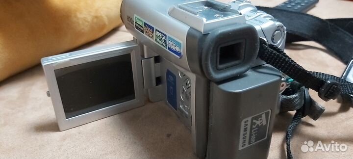 Видеокамера samsung