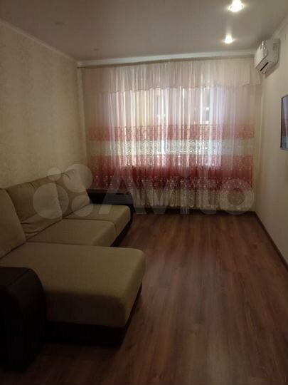 2-к. квартира, 60 м², 2/20 эт.