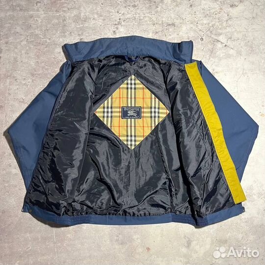 Burberry’s Light Blue Zip Jacket 90s’ оригинал