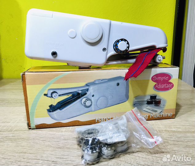 Б.1217 Портативная швейная машинка