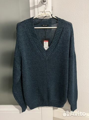 Пуловер женский новый свитер
