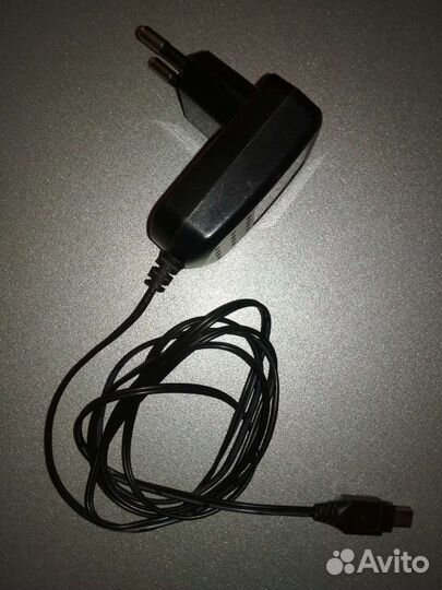 Зарядные устройства для разных мобильных телефонов