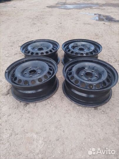 Штампованные диски r15