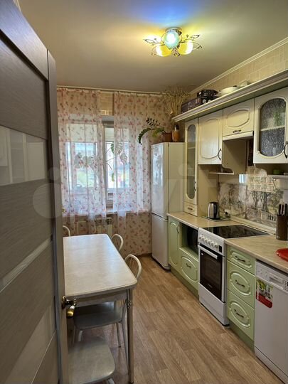 3-к. квартира, 63 м², 1/5 эт.