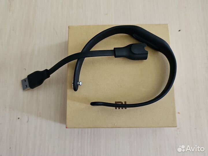 Ремешок и зарядка (оригинал) для Mi band 1