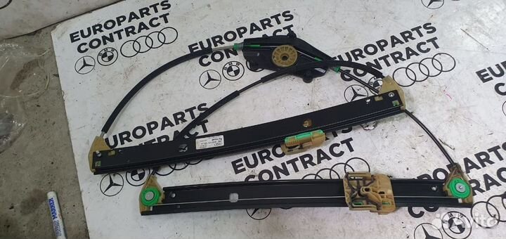 Стеклоподъемник передний левый на Audi A4 (B8) 8K2