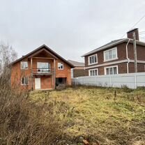 Дом 207 м² на участке 6 сот.