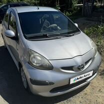 Toyota Aygo 1.0 MT, 2006, 188 000 км, с пробегом, цена 550 000 руб.