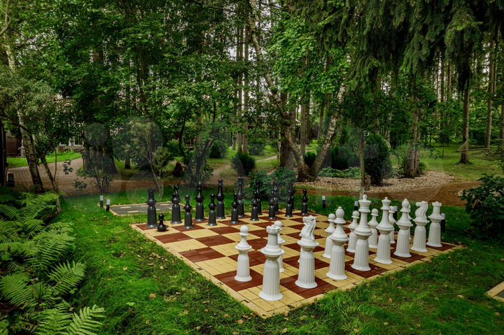 Дом 300 м² на участке 80 сот.