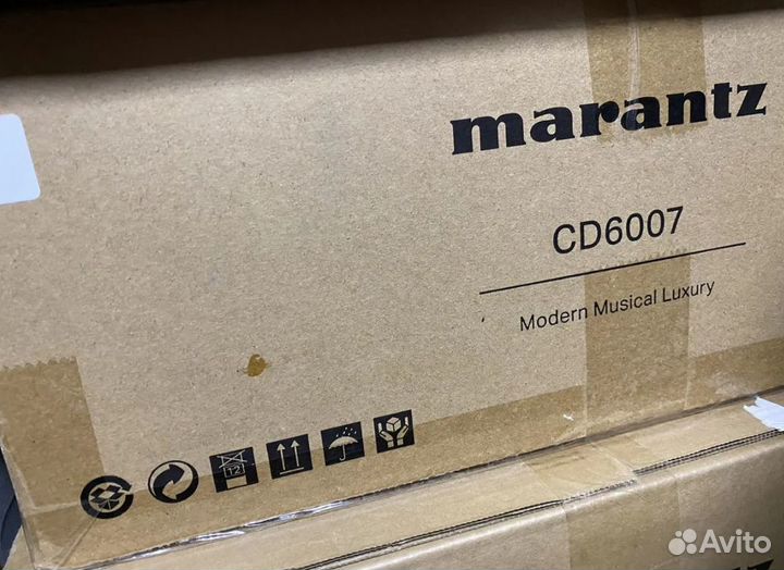 CD проигрыватель Marantz CD6007 Silver/Gold
