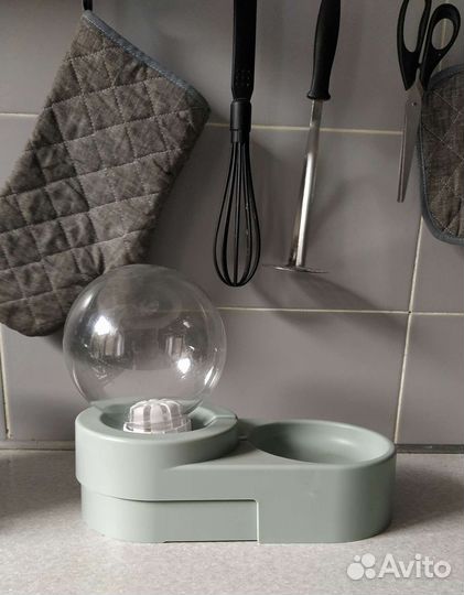 Автоматическая кормушка для кошек