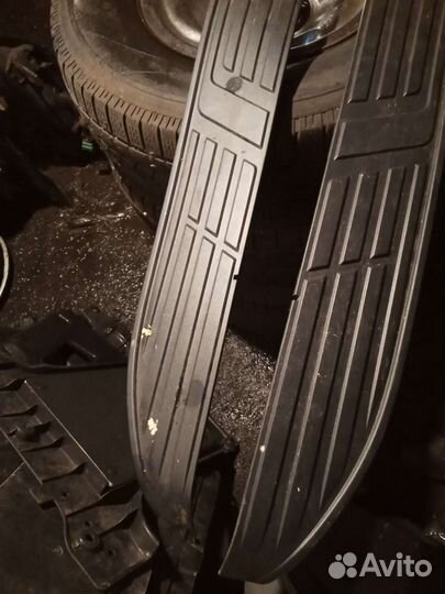 Накладка подножки верхняя тойота Ленд Крузер прадо