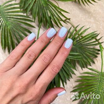 Модель на маникюр