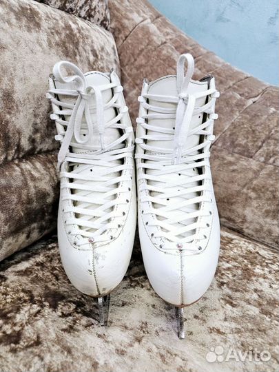 Фигурные коньки edea overture 250