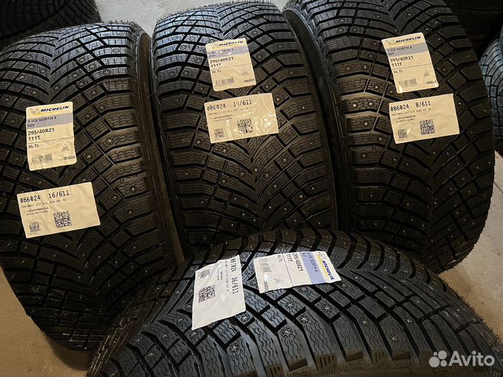 Michelin X-Ice North 4 SUV 295/40 R21
