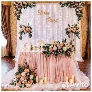 Оформление цветами, сухоцветами, шарами