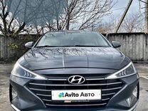 Hyundai Avante 1.6 CVT, 2019, 52 000 км, с пробегом, цена 1 877 000 руб.