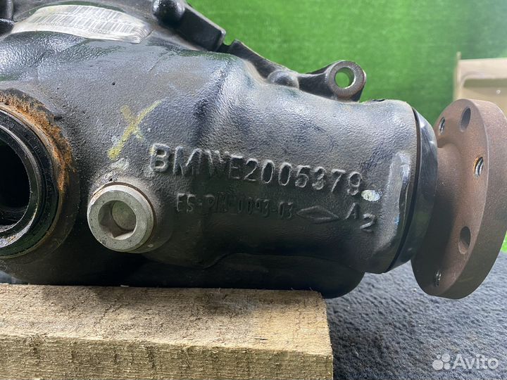 Редуктор передний bmw x3 e83 4.44