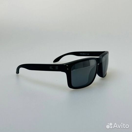 Очки Oakley black