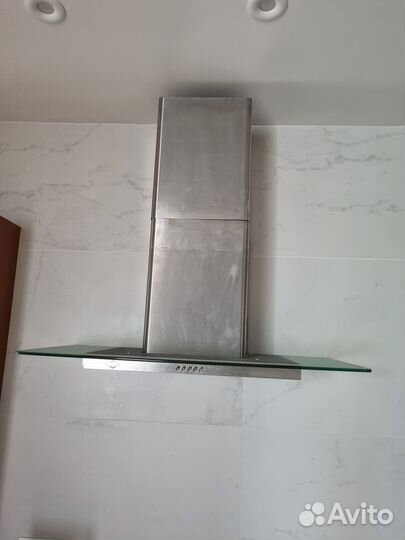 Кухонная вытяжка бу