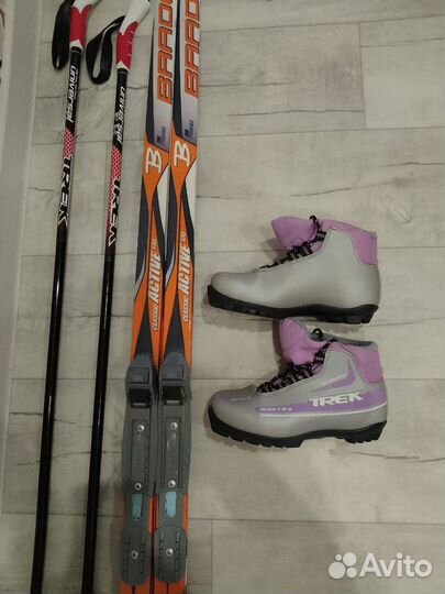 Беговые лыжи