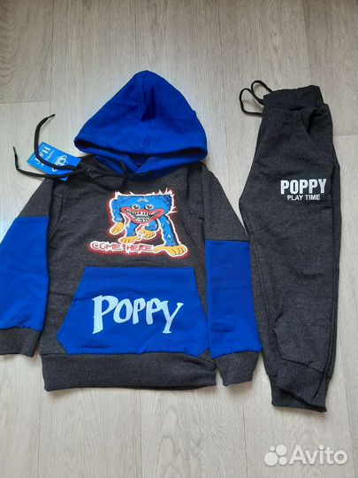 Новый костюм на мальчика 98 р-р