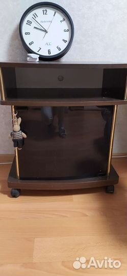 Тумба под телевизор