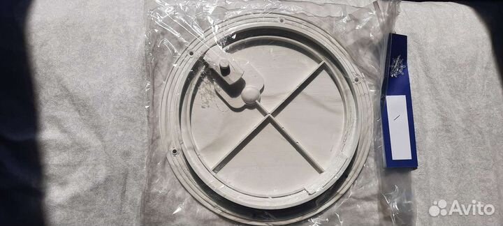 Лючёк палубный 250 мм. osculati