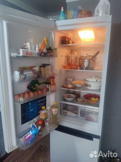 Холодильник indesit no frost бу