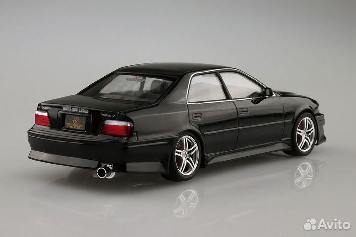 Сборная модель Toyota Chaser JZX100 TourerV Vertex