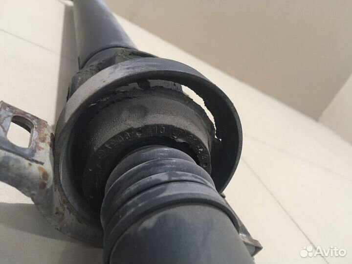 Карданный вал Mercedes W203